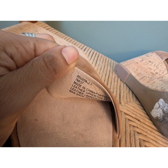 Saks Fifth Avenue Women Brown Suede Leather Wedge Sandals Sz 7 Boho Festival Lux - Picture 7 of 7